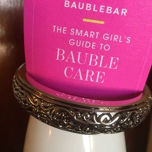 NWOT GORGEOUS BAUBLE BAR FILIGREE BRACELET!
